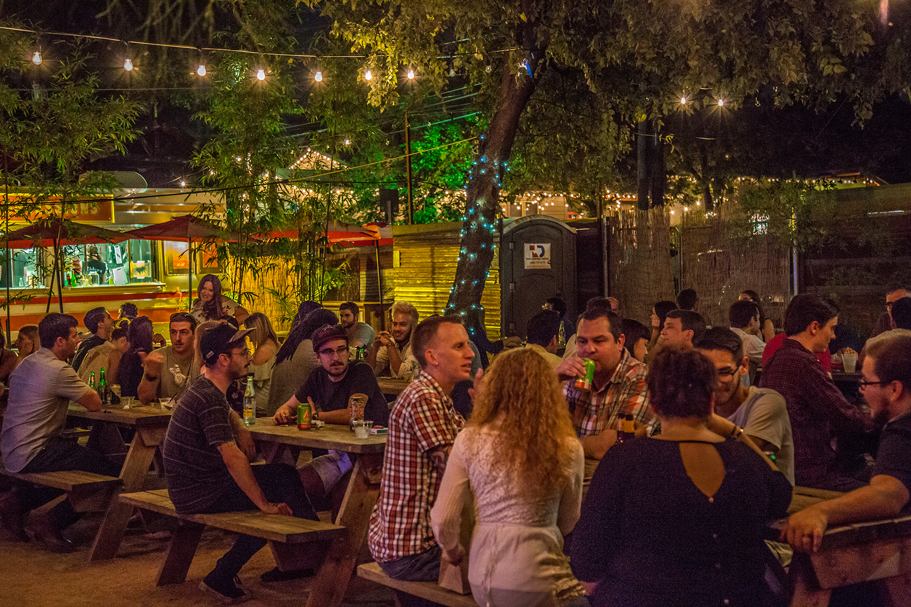 Hotel Vegas - East 6th Street Live Music Bar